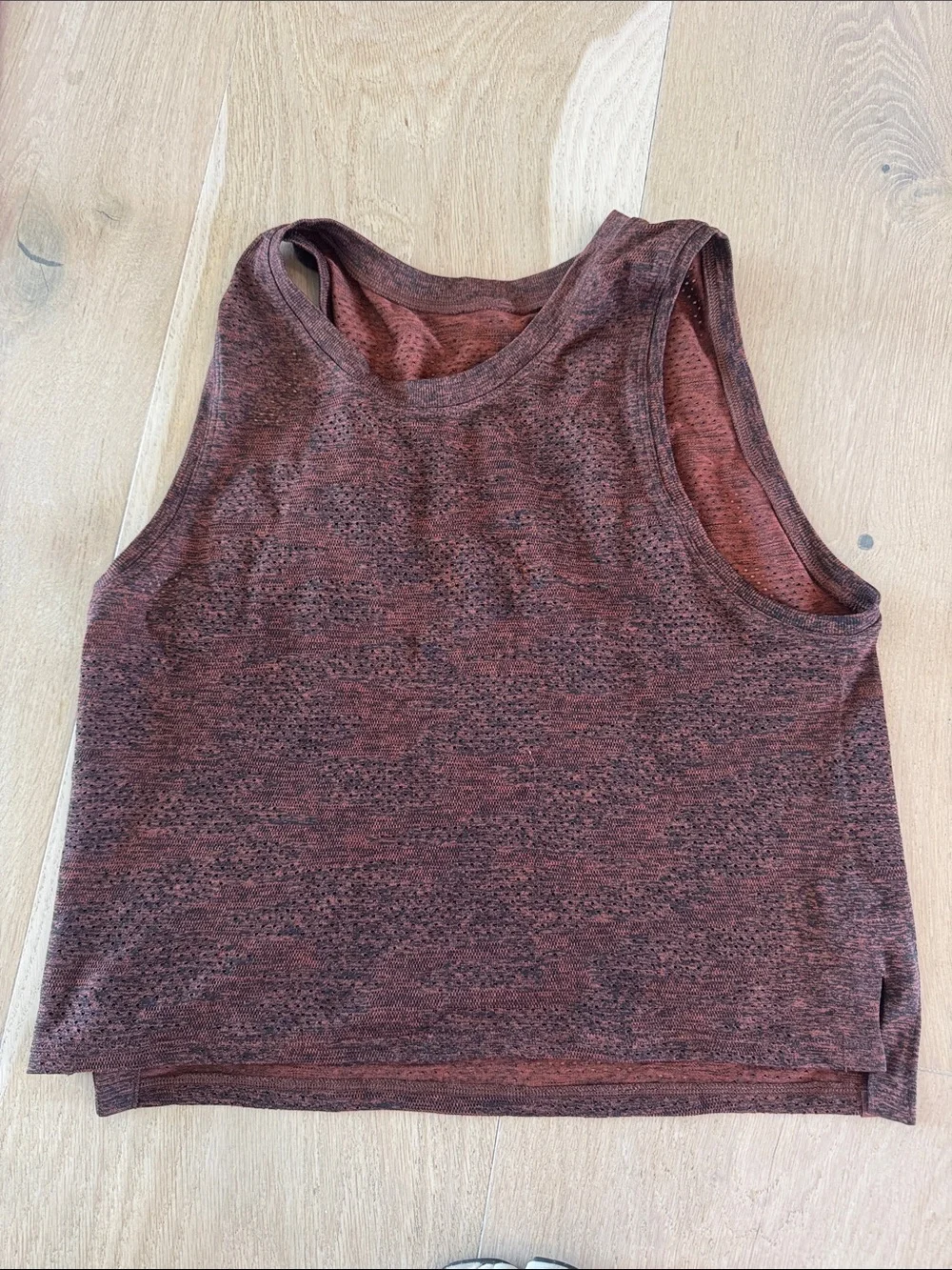 Women’s lululemon Tank Tops- Assorted Colors- 10 pack - Picture 4 of 11